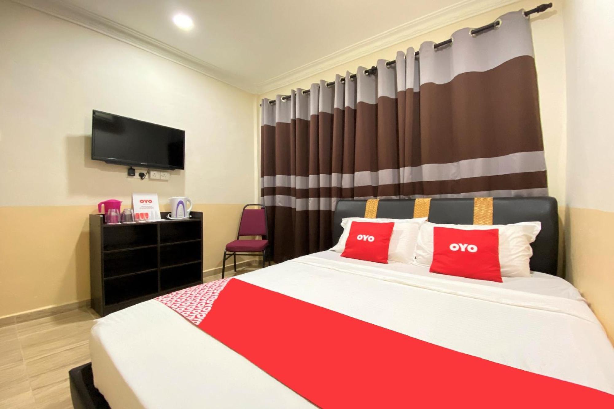 Oyo 90205 Bayu Sintok Motel Changlun Esterno foto