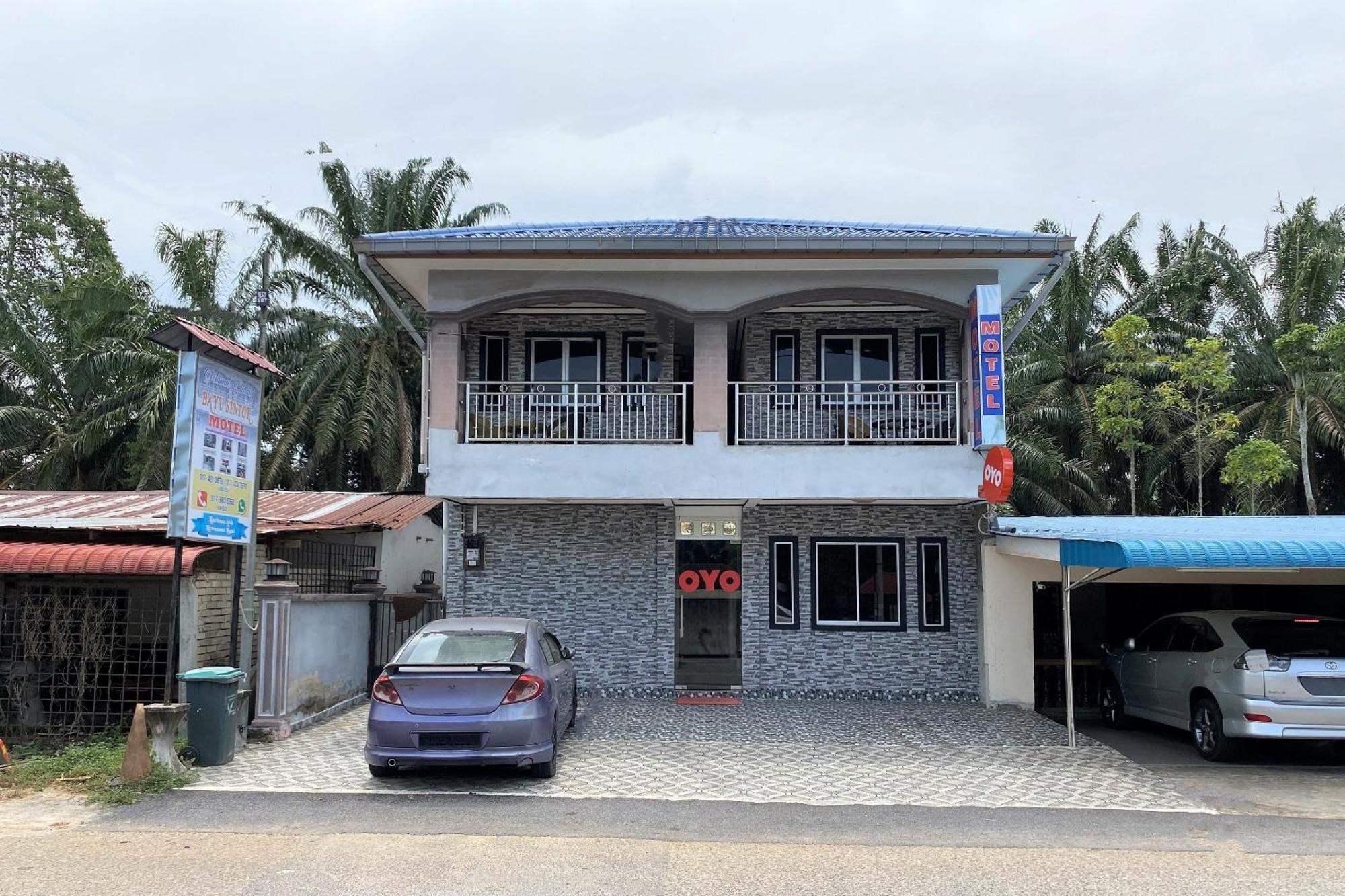 Oyo 90205 Bayu Sintok Motel Changlun Esterno foto