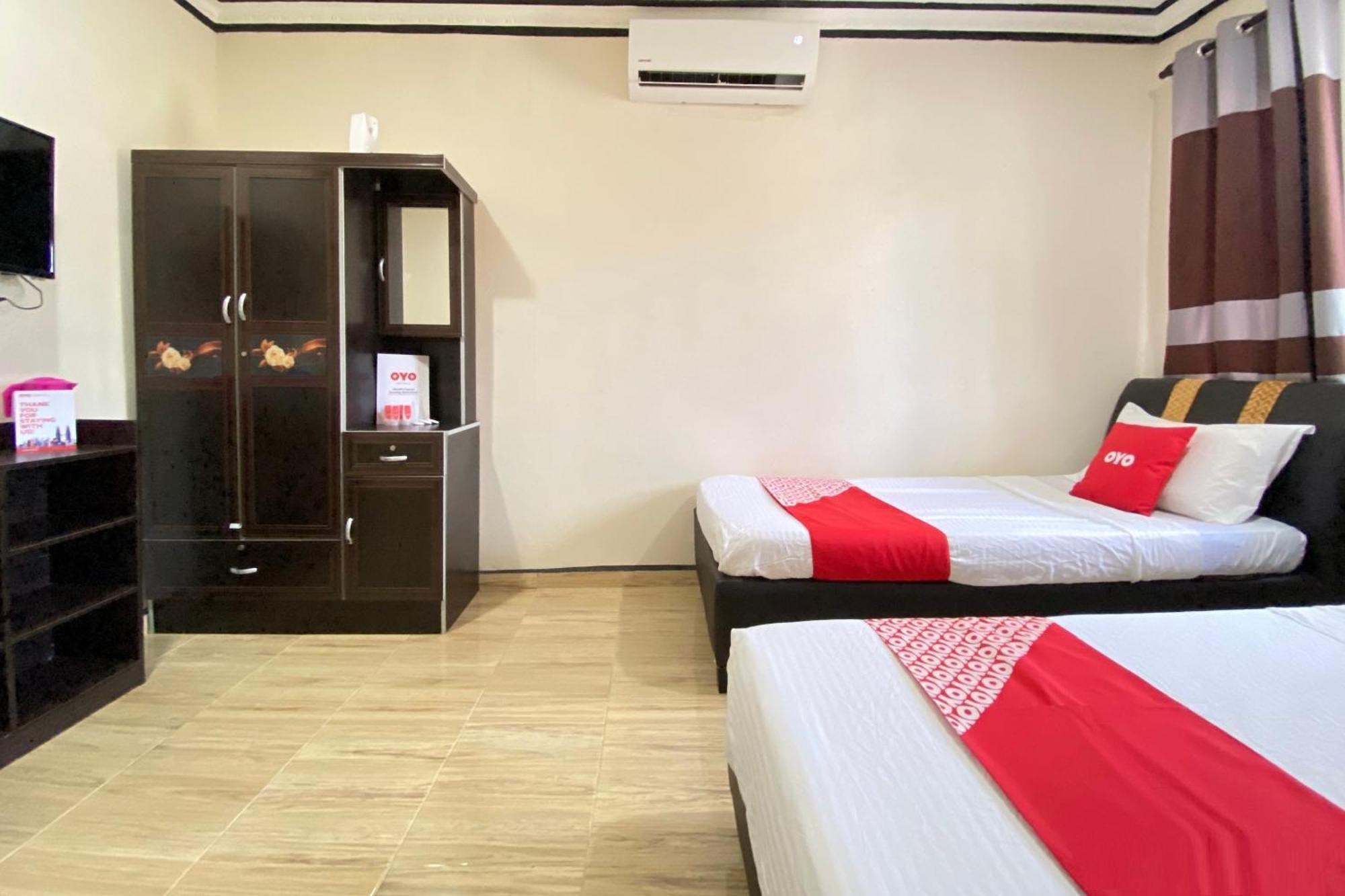 Oyo 90205 Bayu Sintok Motel Changlun Esterno foto